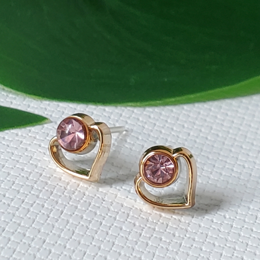 Hypoallergenic Plastic Studs Earrings Heart